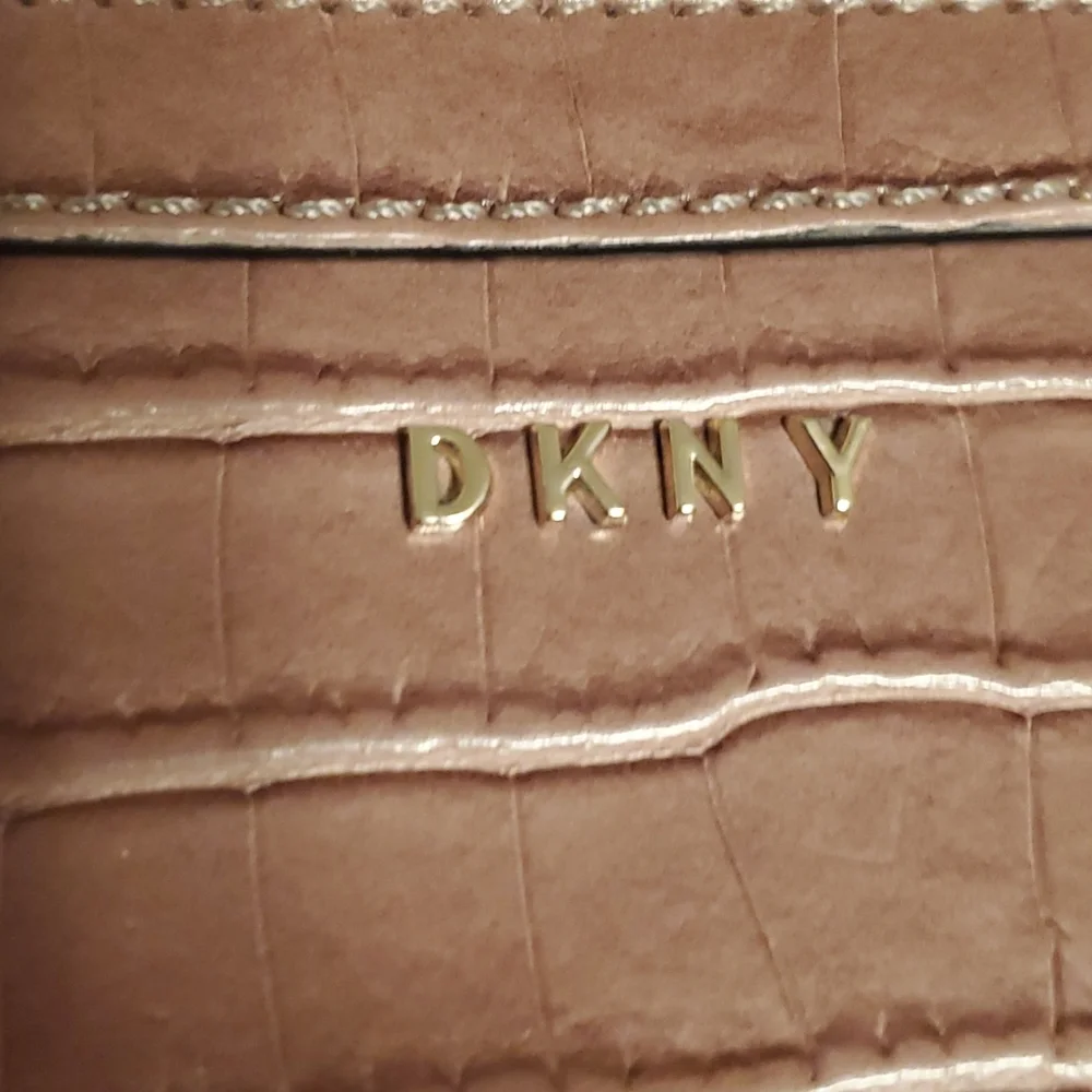 DKNY Shoulder Purse - Picture 2 of 3